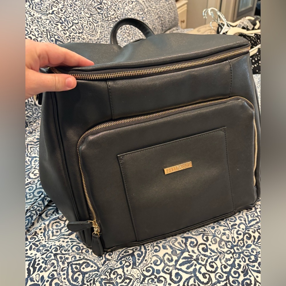 Protea Lane Diaper Bag - Traveler